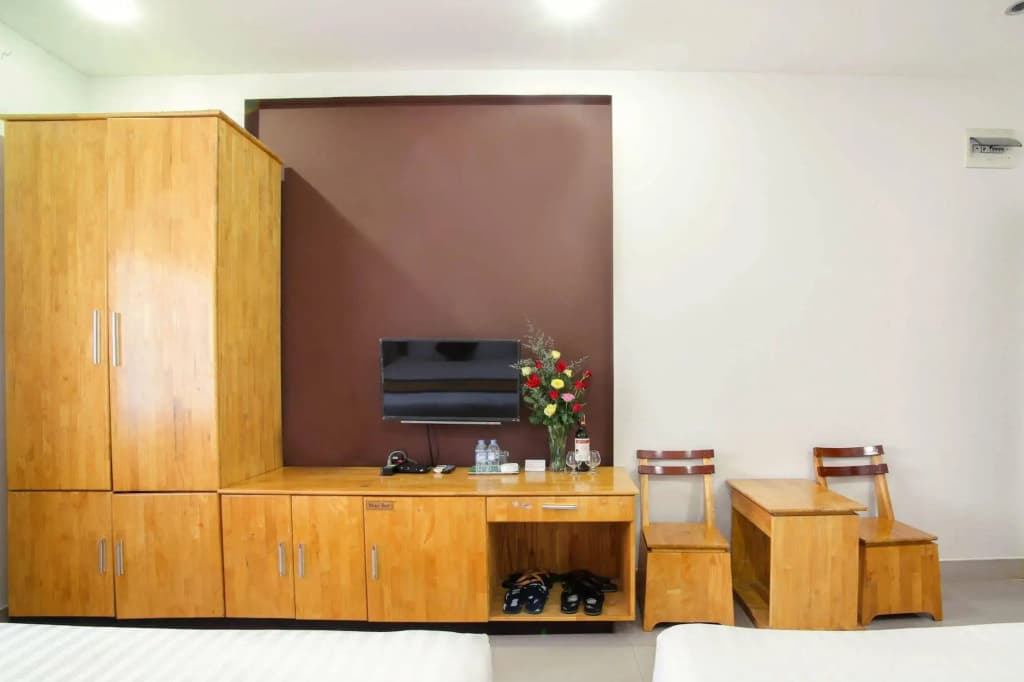Rainbow Hotel - photo 5