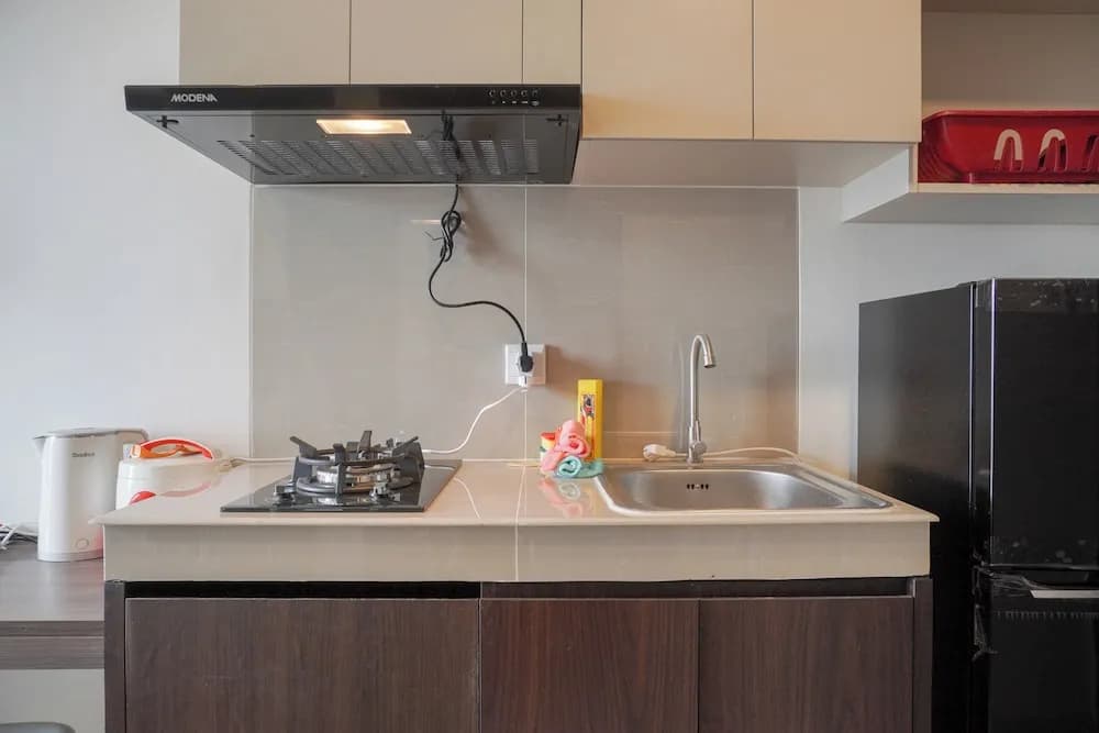 Brand New And Comfort Studio At Vasaka Solterra Apartment - photo 18
