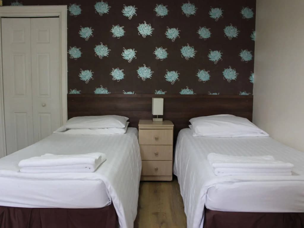 Debden Guest House - photo 33
