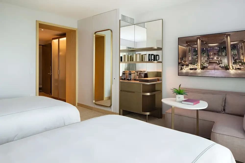 Fairmont Century Plaza Los Angeles at Beverly Hills - photo 3