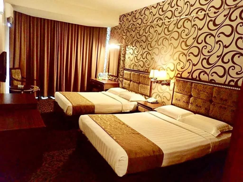 Greenleaf Hotel - photo 7