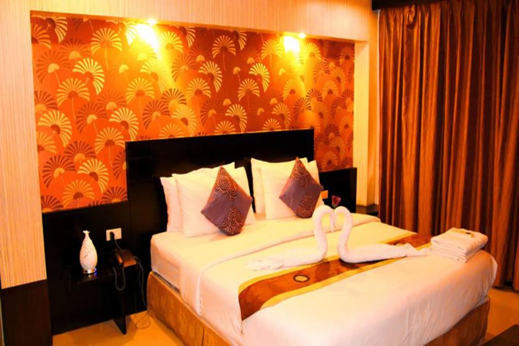 Tez Palace Hotel - photo 4