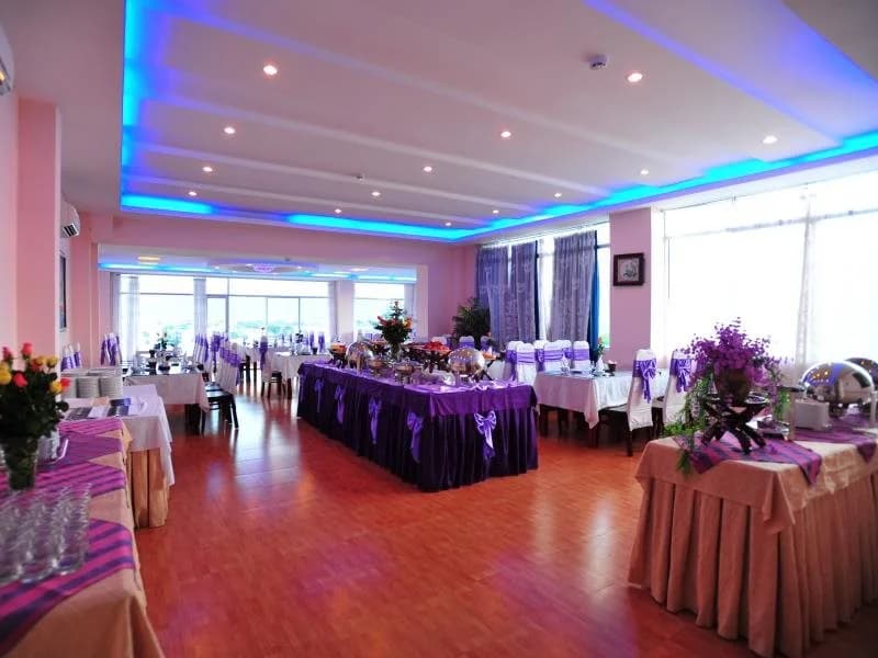 Violet - photo 15
