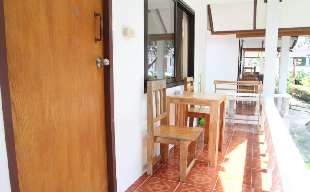 The Scenery Beach Resort - photo 8
