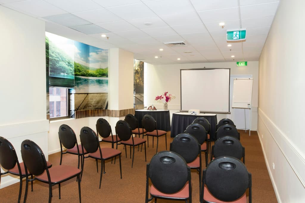 Metro Hotel Marlow Sydney Central - photo 13