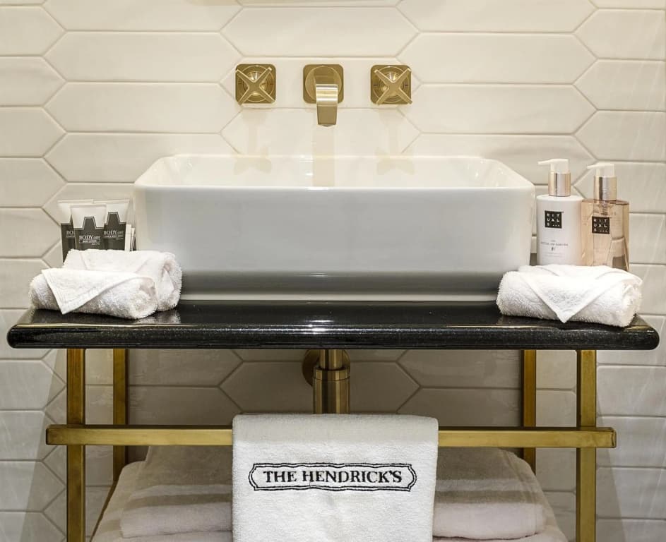 The Hendrick's Hotel - photo 32