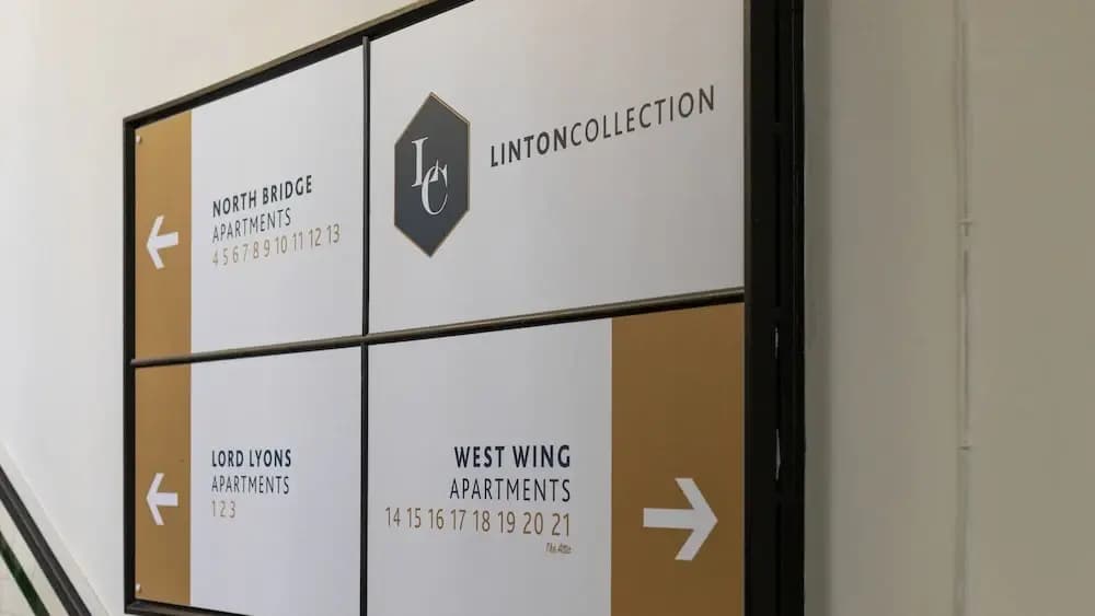 Linton Collection - The West Wing - photo 35