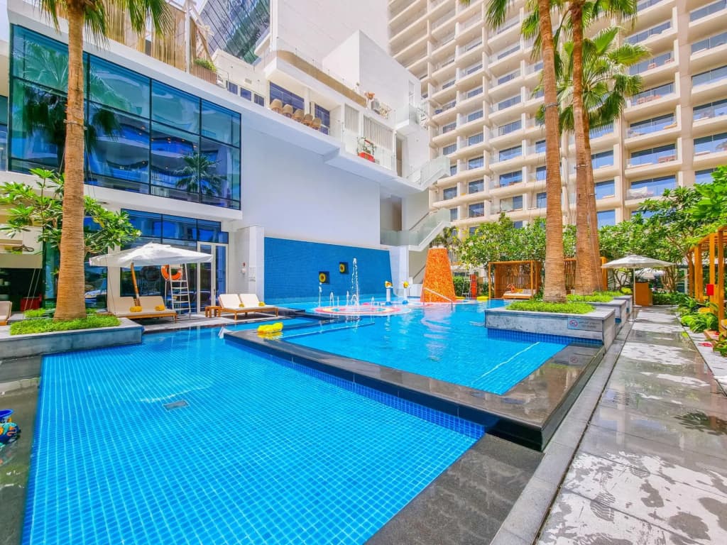 DXB - Five - 41501 - PJ - photo 12