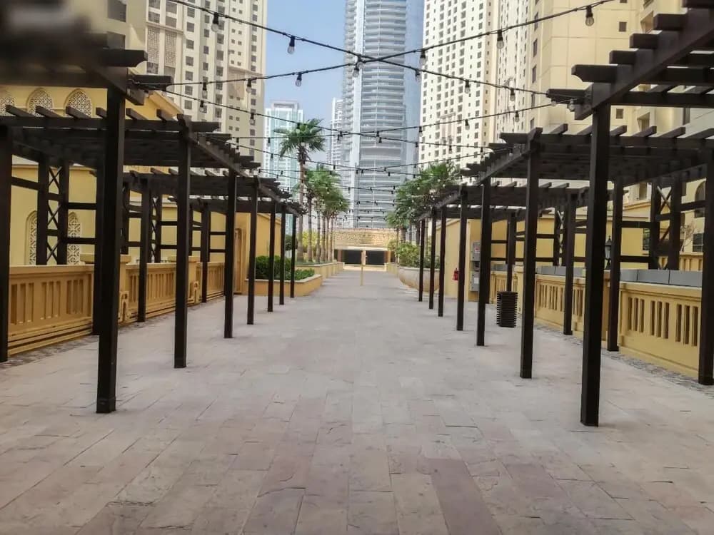 JBR Beach Front 4 Bed High Floor - photo 1
