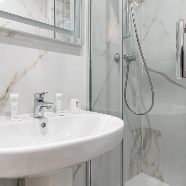 Hotel Riviera - photo 49