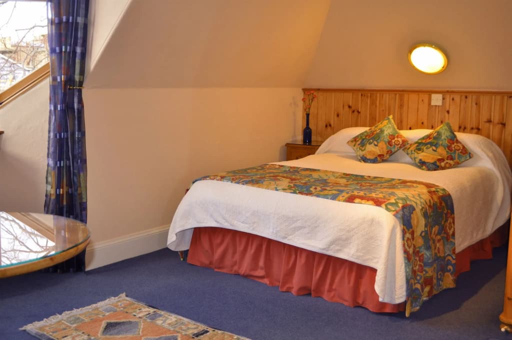 Ashdene House - photo 6