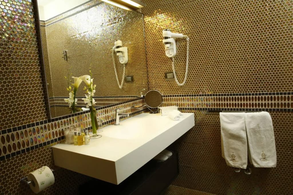 Augustana House - photo 9