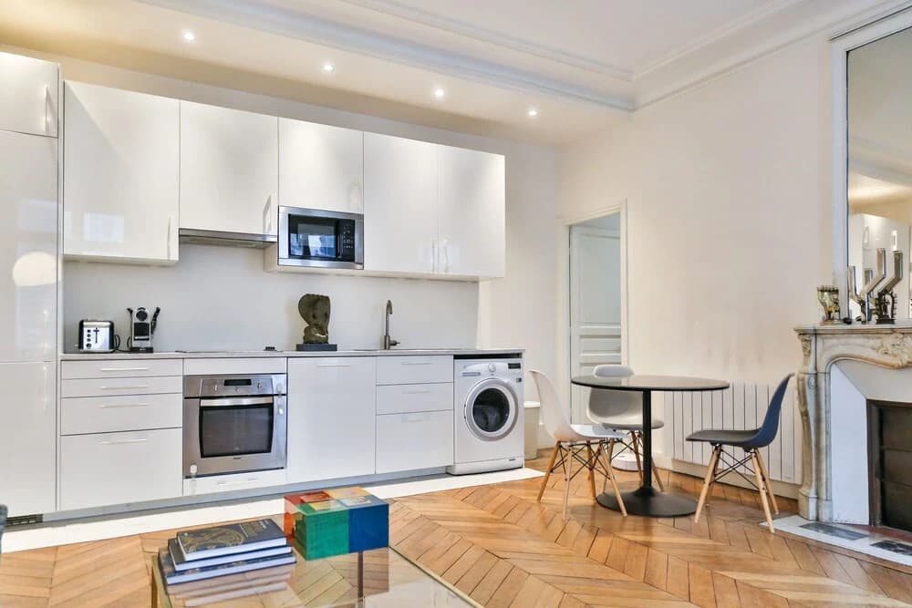 Secret Villiers I Stylish 2 Bed Apt in Villiers - photo 21
