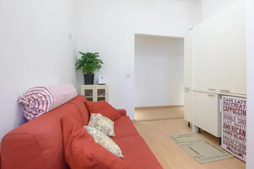 Ave Roma Guest House - photo 4