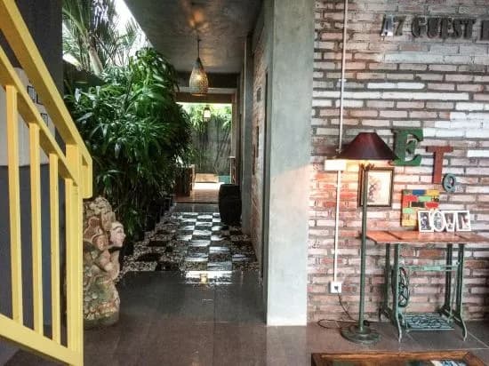 A7 Guesthouse - photo 25