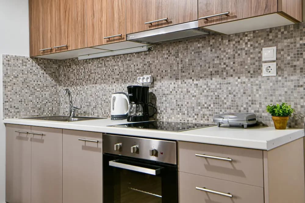 Serene n modern renovated flat - photo 14