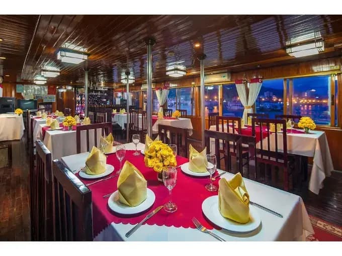 Halong Moonlight Cruises - photo 18