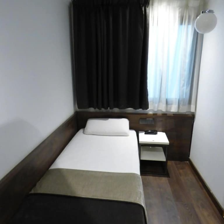Hotel Moderno Barcelona - photo 50
