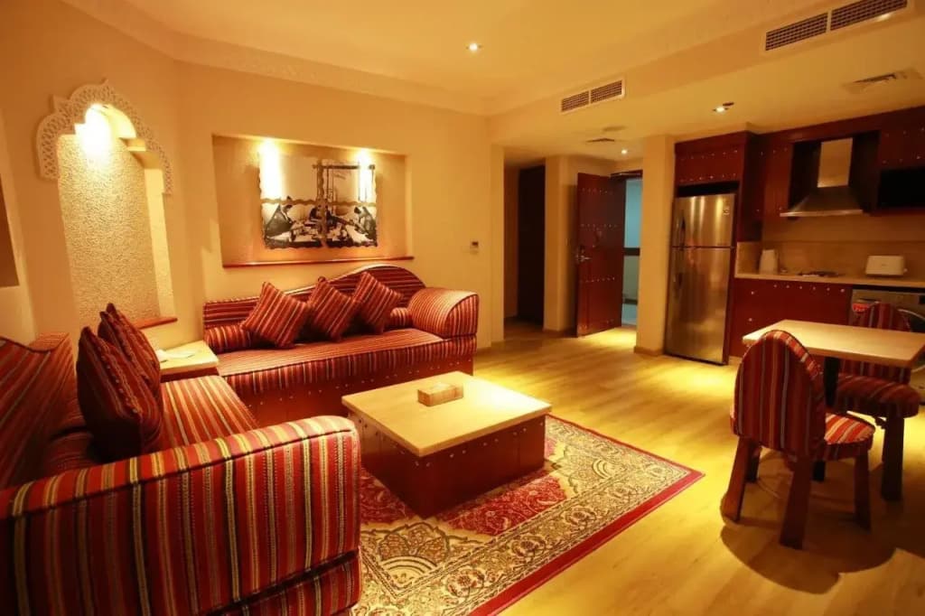 Al Liwan Suites Rawdat Al Khail - photo 2