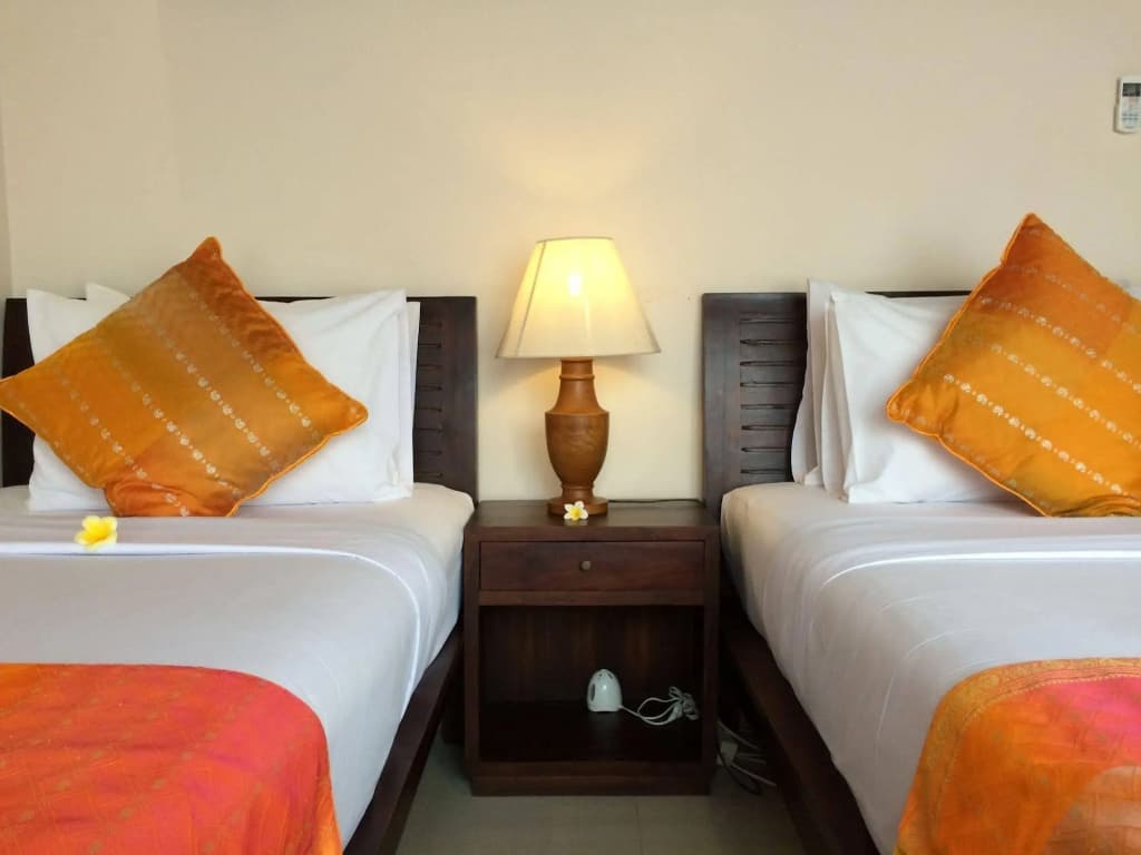 Uma Dewi Guest House - photo 2