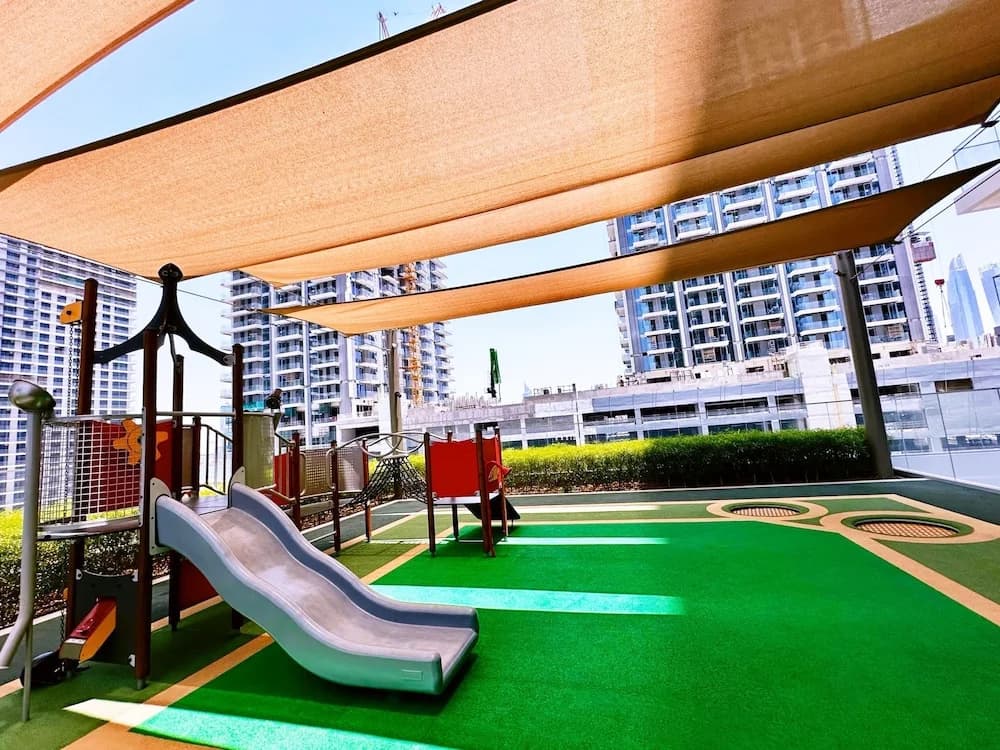 Premium 2BR Emaar Beachfront w Beach Access - photo 20