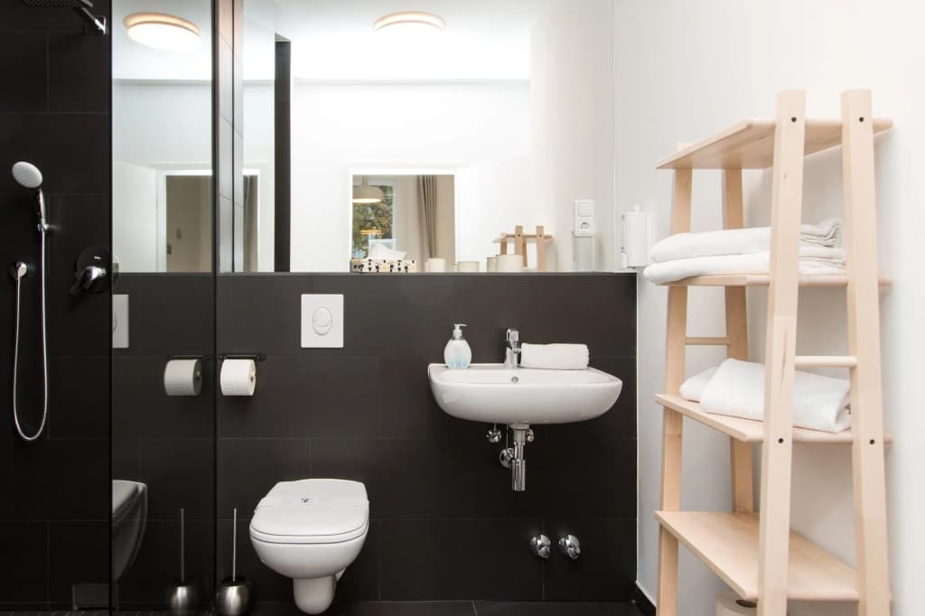 Primeflats - Apartments Aroser Allee - photo 17