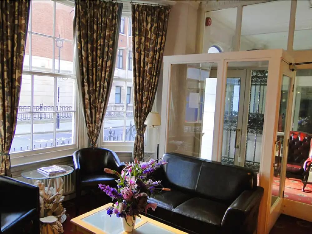 Hallam Hotel - photo 16