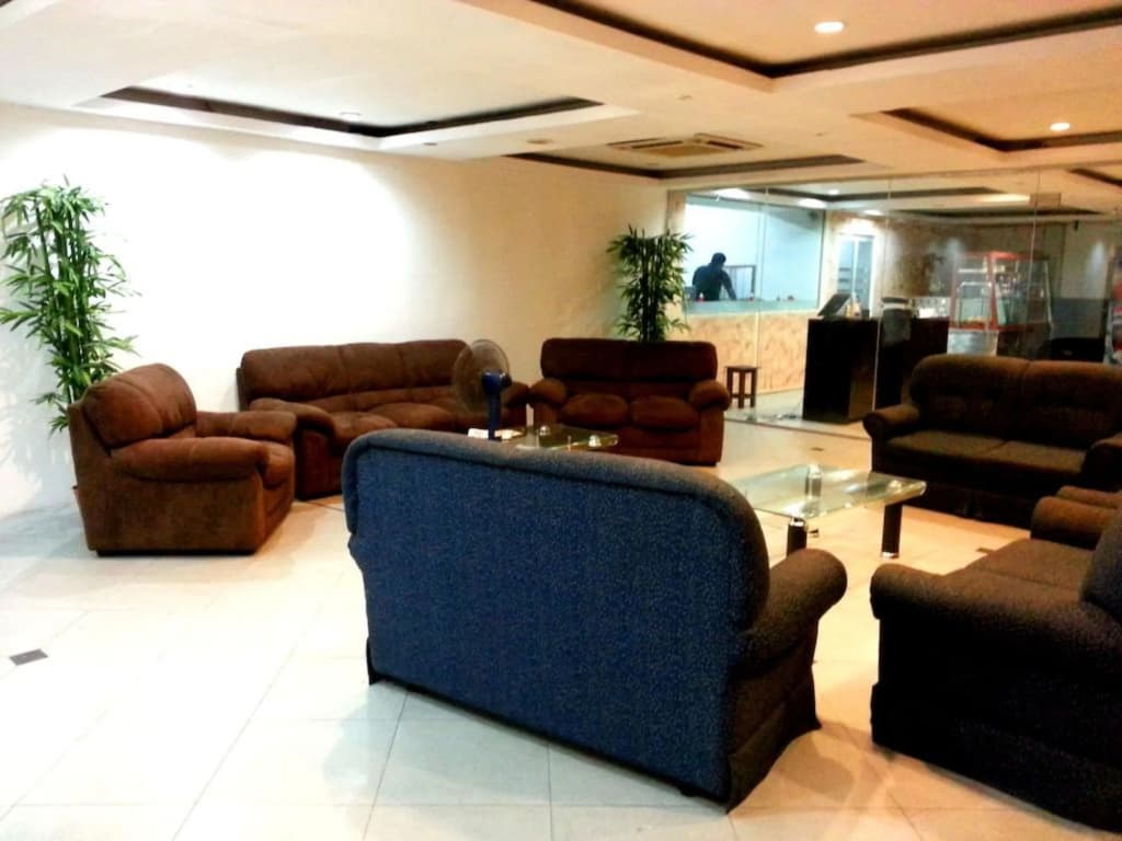 Green Palace - photo 2