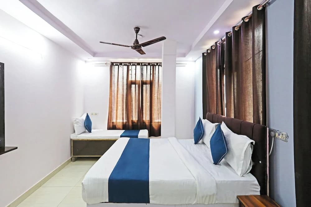 Hotel Raaso Inn Laxminagar BY Arrow - main photo
