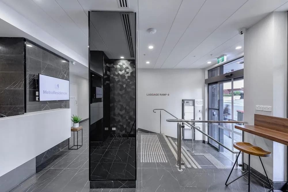 Kith Hotel Darling Harbour - photo 11