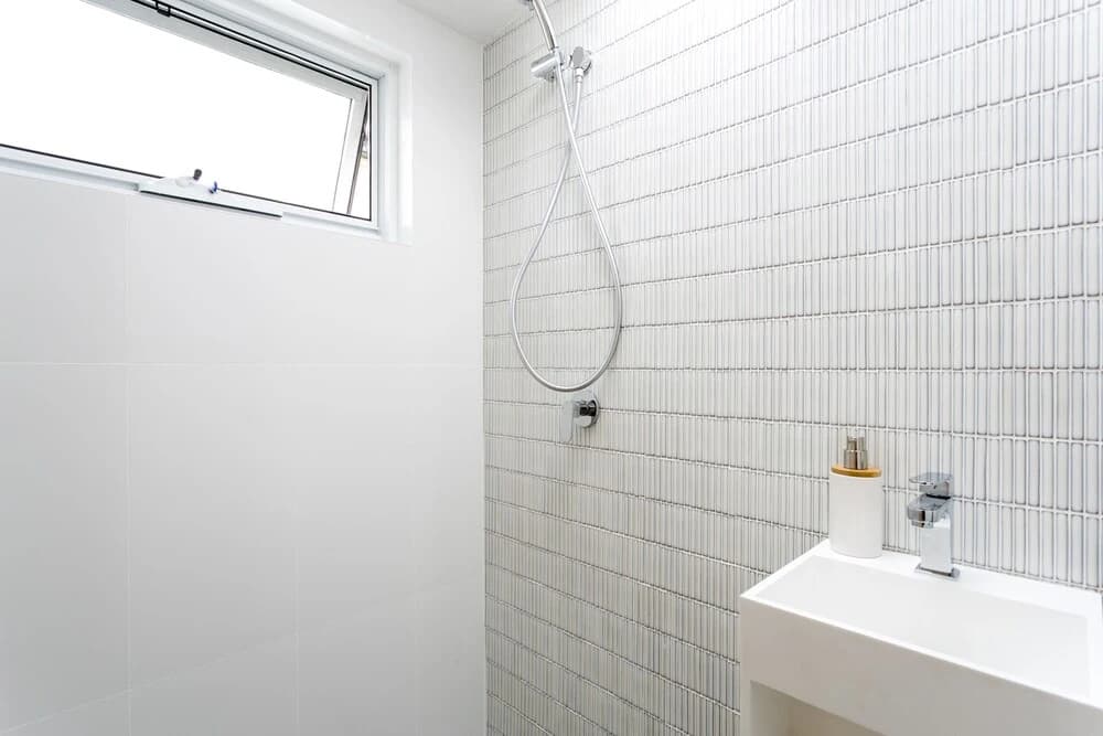 Spacious 3 Bedroom Minutes To CBD - photo 7