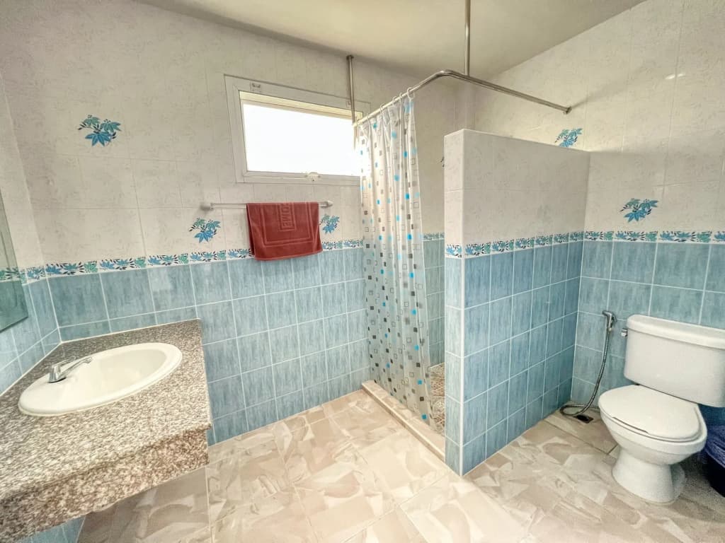 SR Sea View Apartments - photo 10