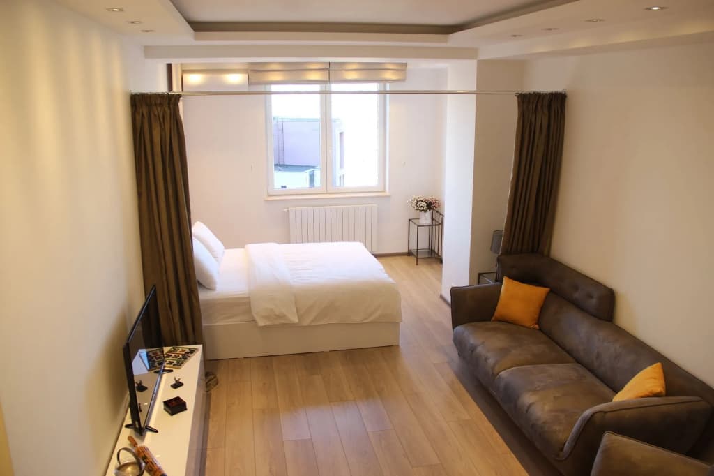 Super Luxury Apartments - photo 6