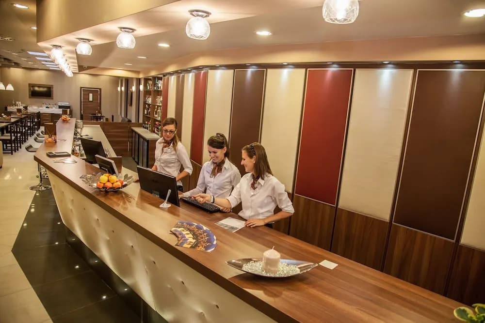 Hotel Benta - photo 23
