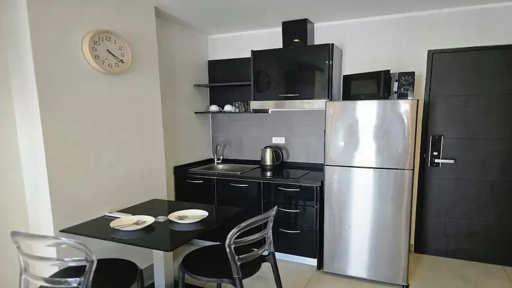 Bright & Breezy -1BR T1 211 - photo 16