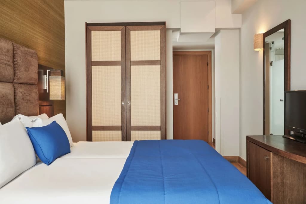 Arion Athens Hotel - photo 6