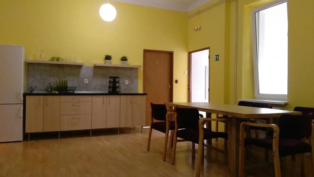 Easy Housing Hostel - photo 12