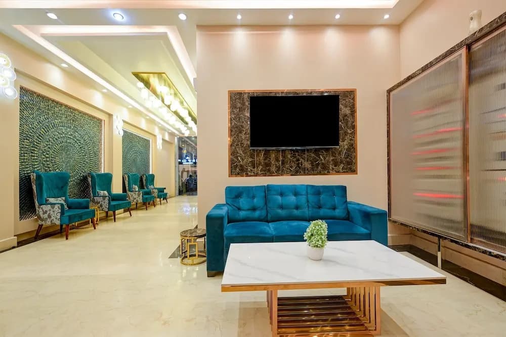 Hotel Pearl Plaza - photo 2