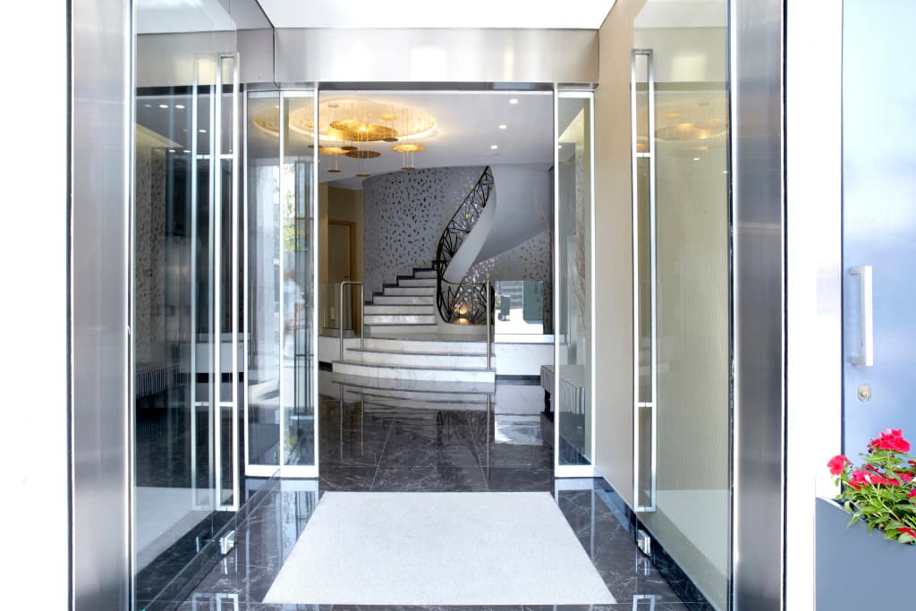 Athens Tiare Hotel - photo 16
