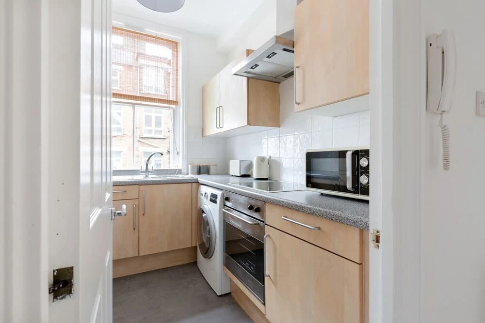 The Spitalfields Flats - photo 13