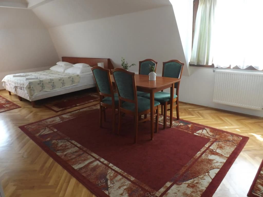 Helios Hotel Pension - photo 3
