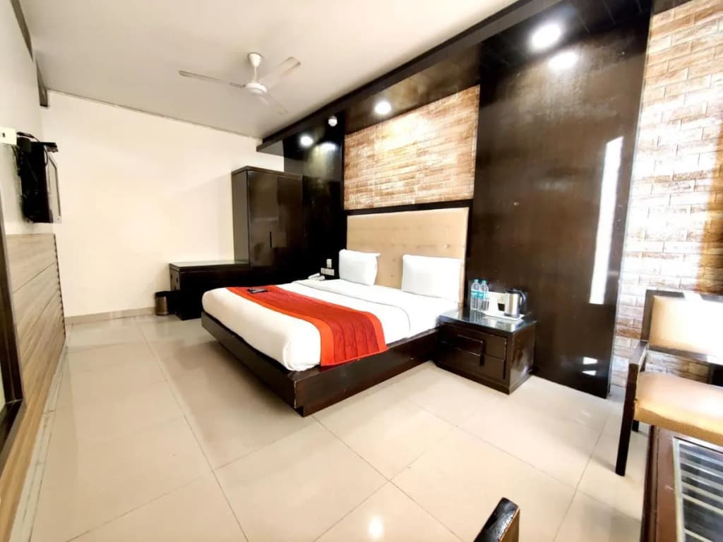 Hotel Delhi Pride - photo 20