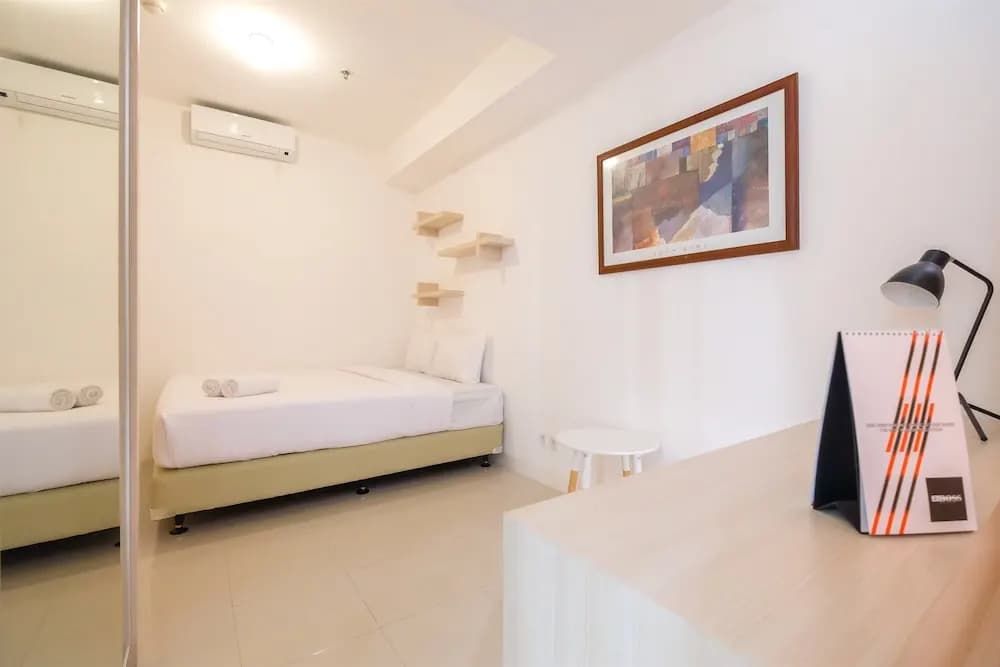 Spacious Bassura City Apartment with Pool View - photo 3