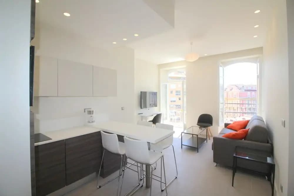 Nice Booking-Victoire-Massena Balcon - photo 8