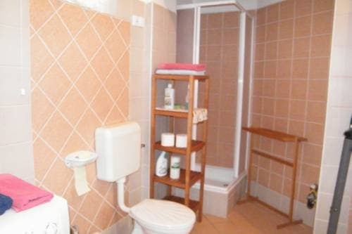 Danube Bridge Apartments - photo 8