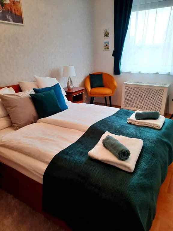 Rossalini Apartment with FREE Parking - photo 16