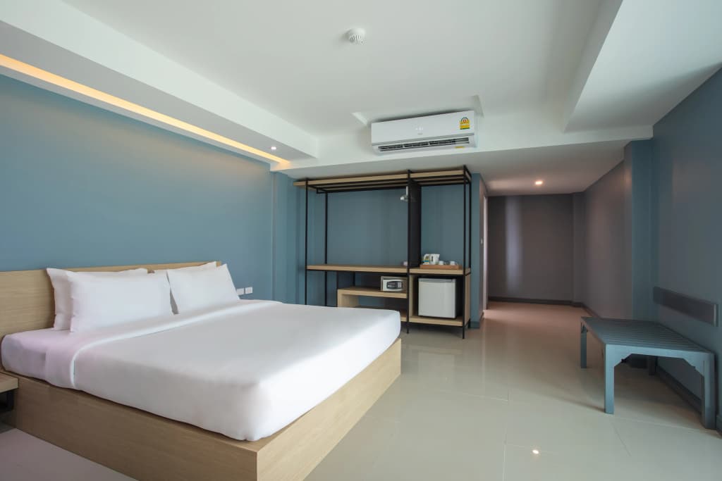 Nora Lakeview Hotel - photo 3