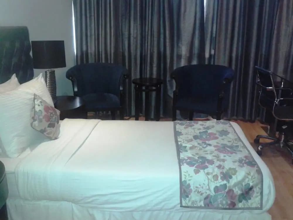 The Athena Hotel - photo 32