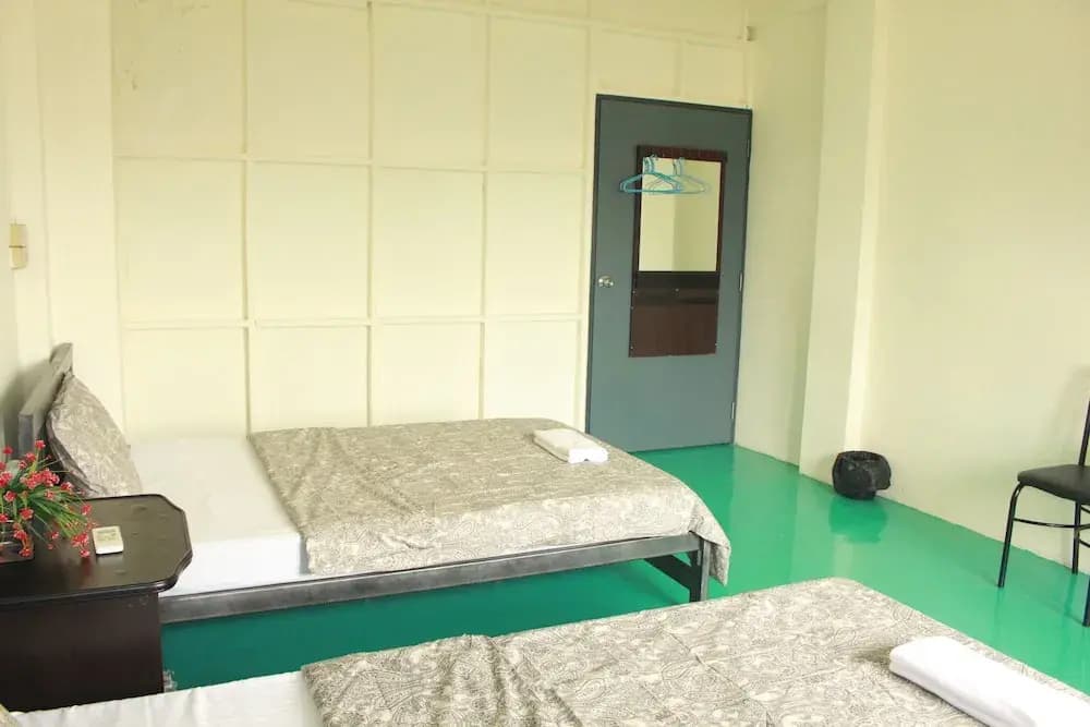 LZ Hostel - photo 13