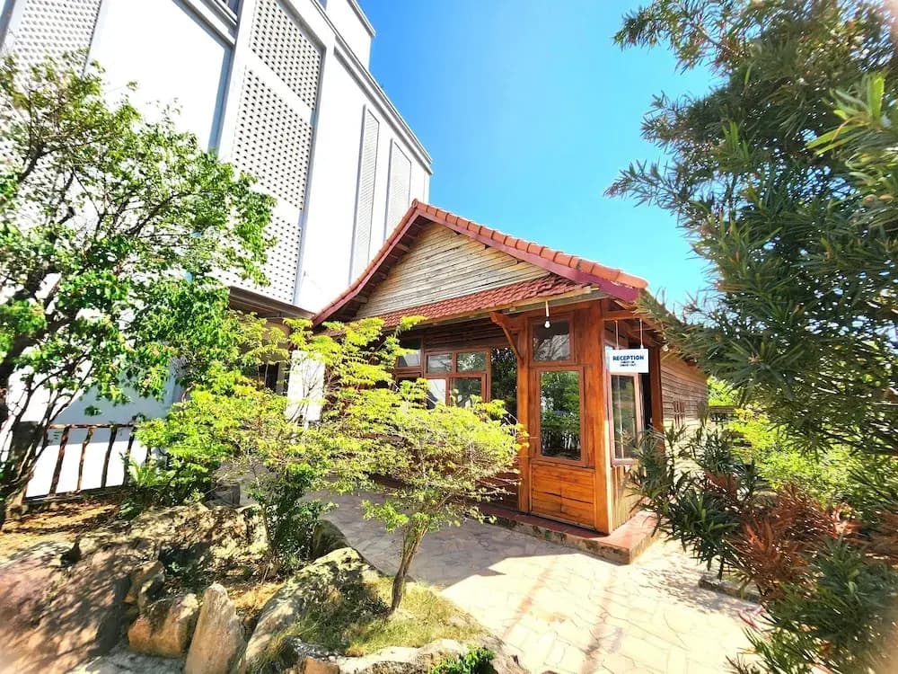 Sunny Shore Resort - photo 3